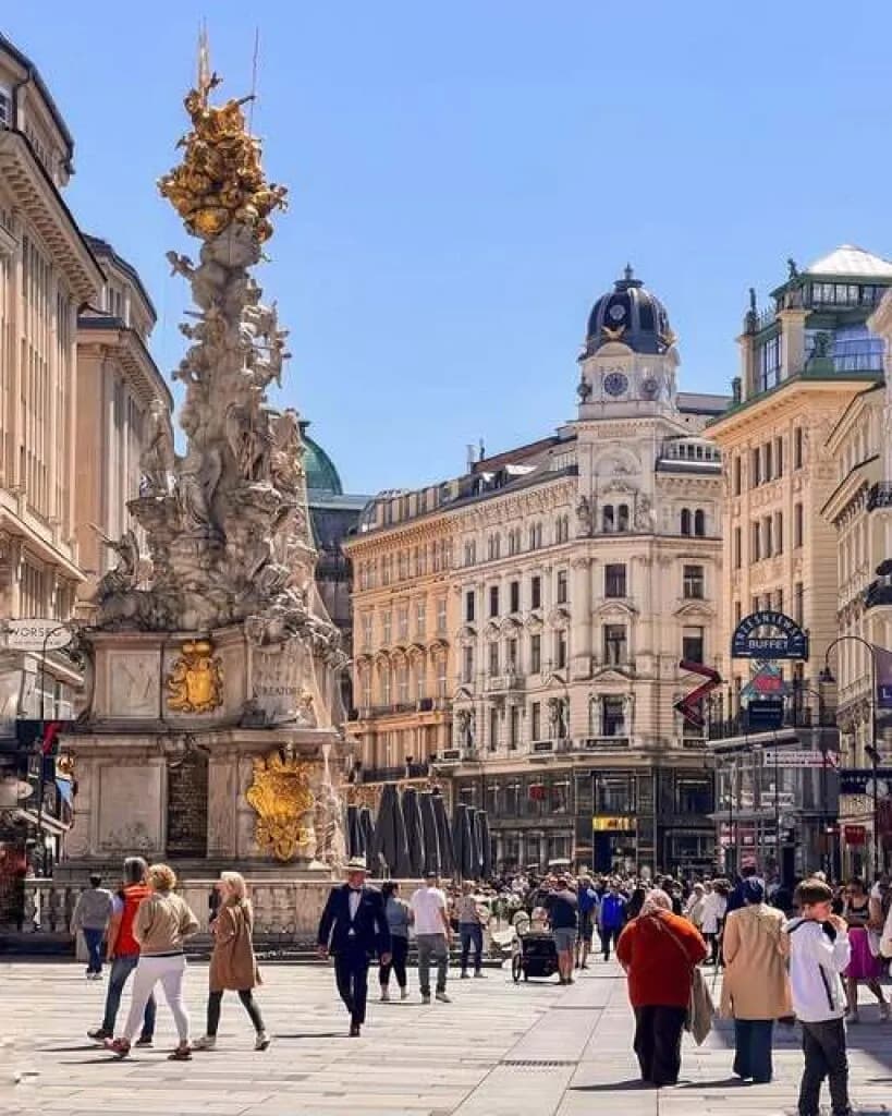 Gewerbeimmobilie mieten in Wien – 298 m², € 21.721