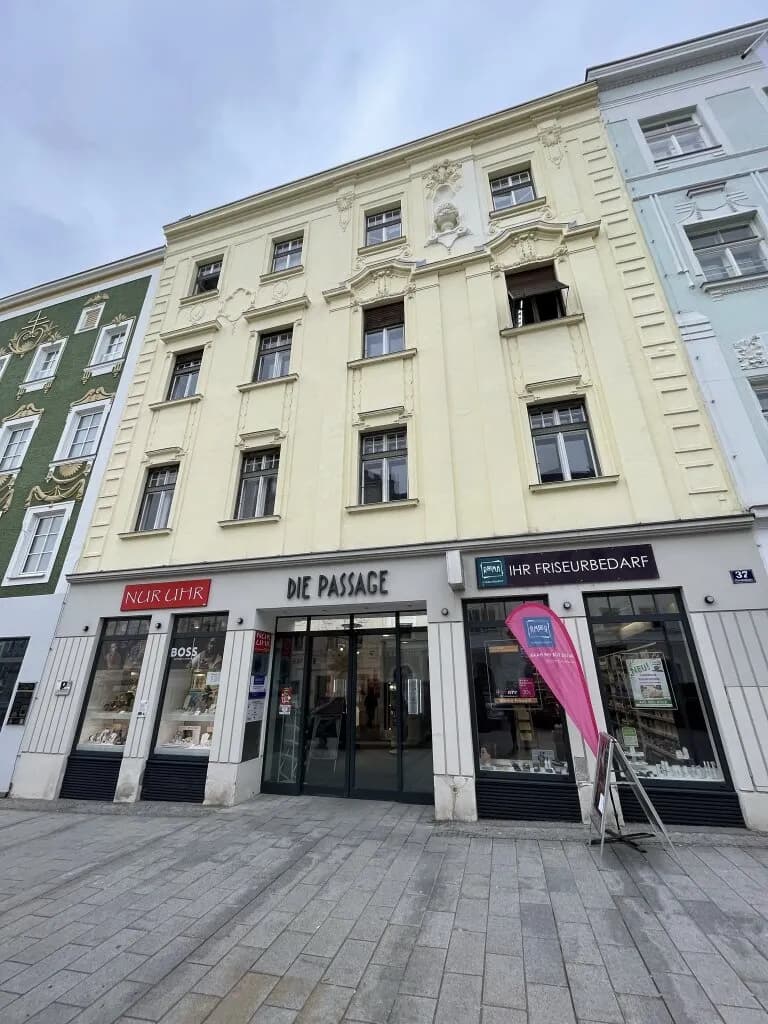 Gewerbeimmobilie mieten in Ried im Innkreis – 260 m², € 1.810 – Bild 2 von 3
