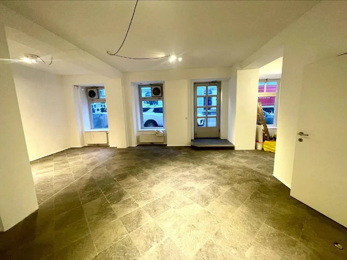 Gewerbeimmobilie mieten in Wien – 70 m², € 1.559