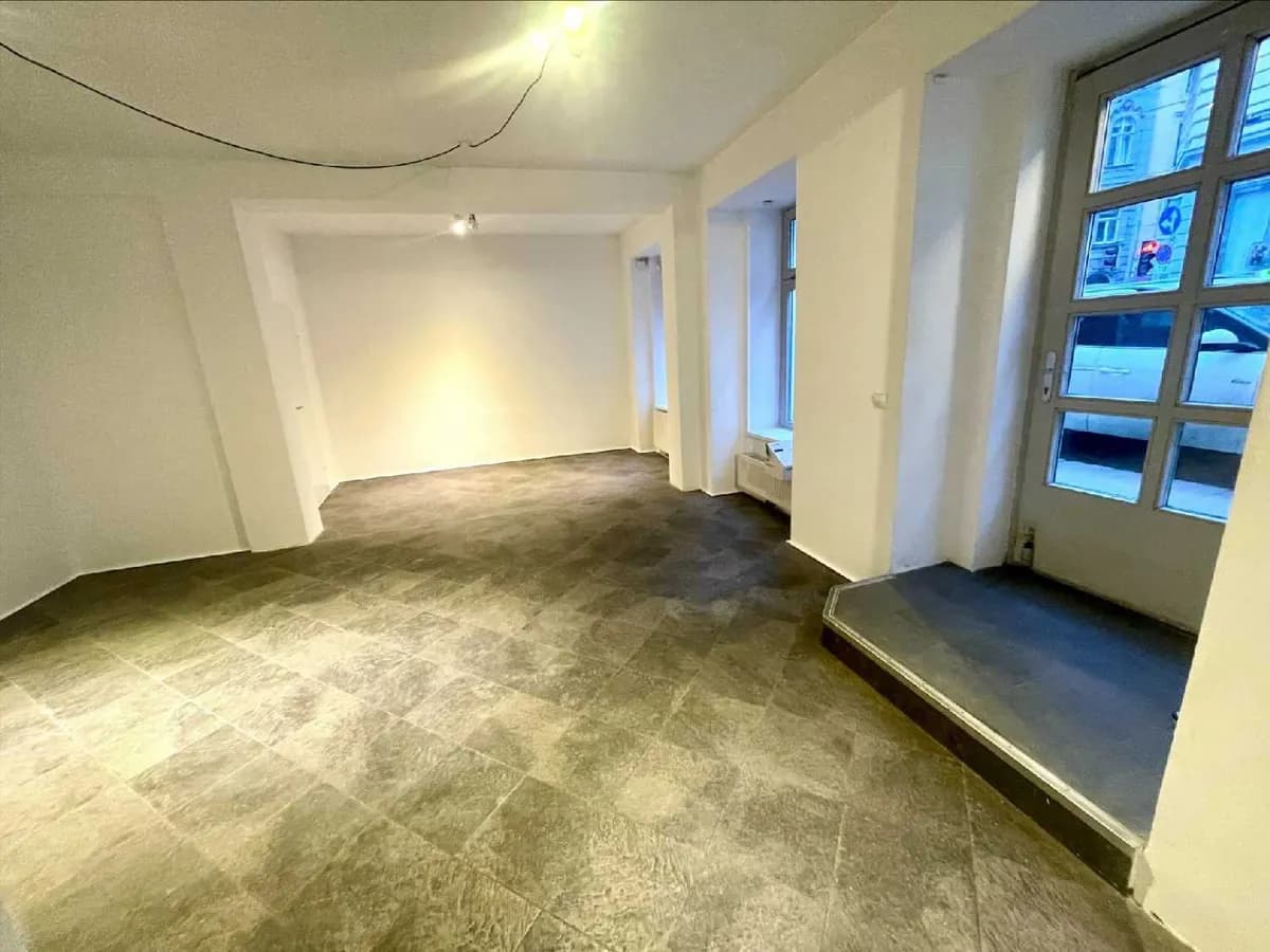 Gewerbeimmobilie mieten in Wien – 70 m², € 1.559 – Bild 2 von 11