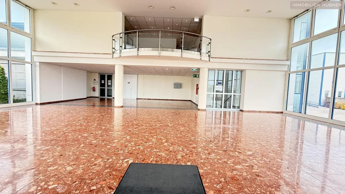 7-Zimmer-Gewerbeimmobilie mieten in Bruck an der Leitha – 214 m², € 2.482 – Bild 3 von 16