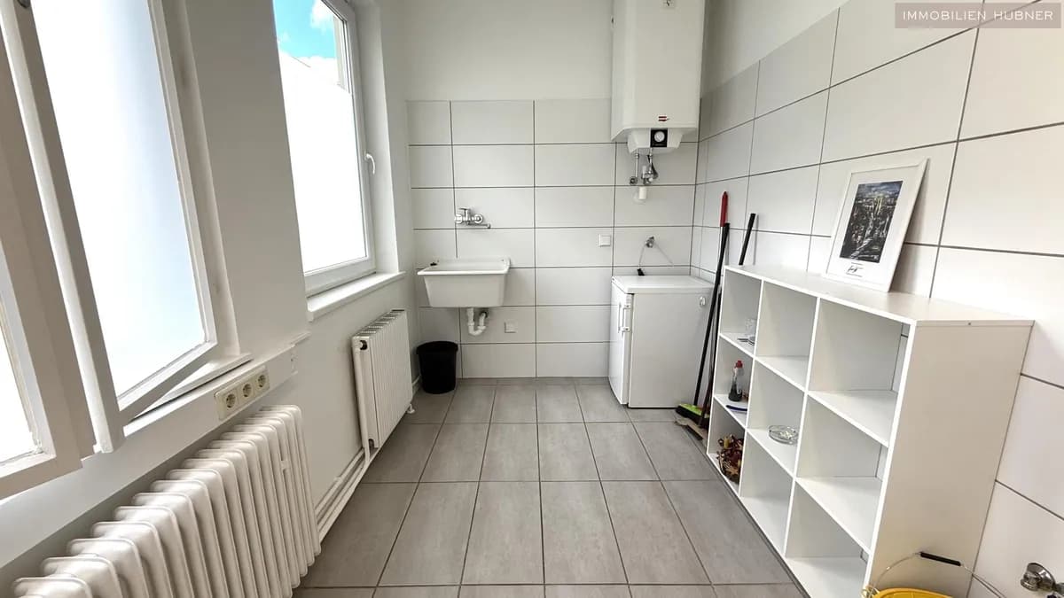 Gewerbeimmobilie mieten in Wiener Neustadt – 90 m², € 832 – Bild 10 von 17