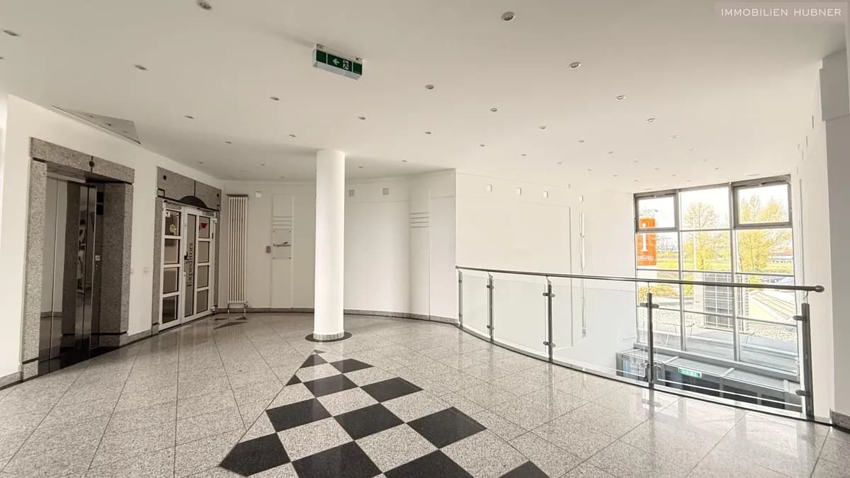 10-Zimmer-Gewerbeimmobilie mieten in Bruck an der Leitha – 353 m², € 4.402 – Bild 9 von 15