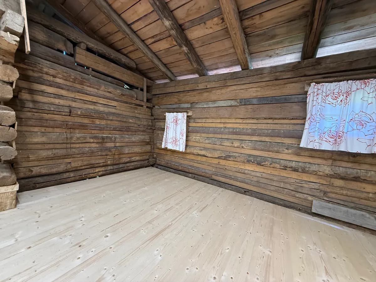Immobilie mieten in Kitzbühel – 18 m², € 158 – Bild 3 von 3