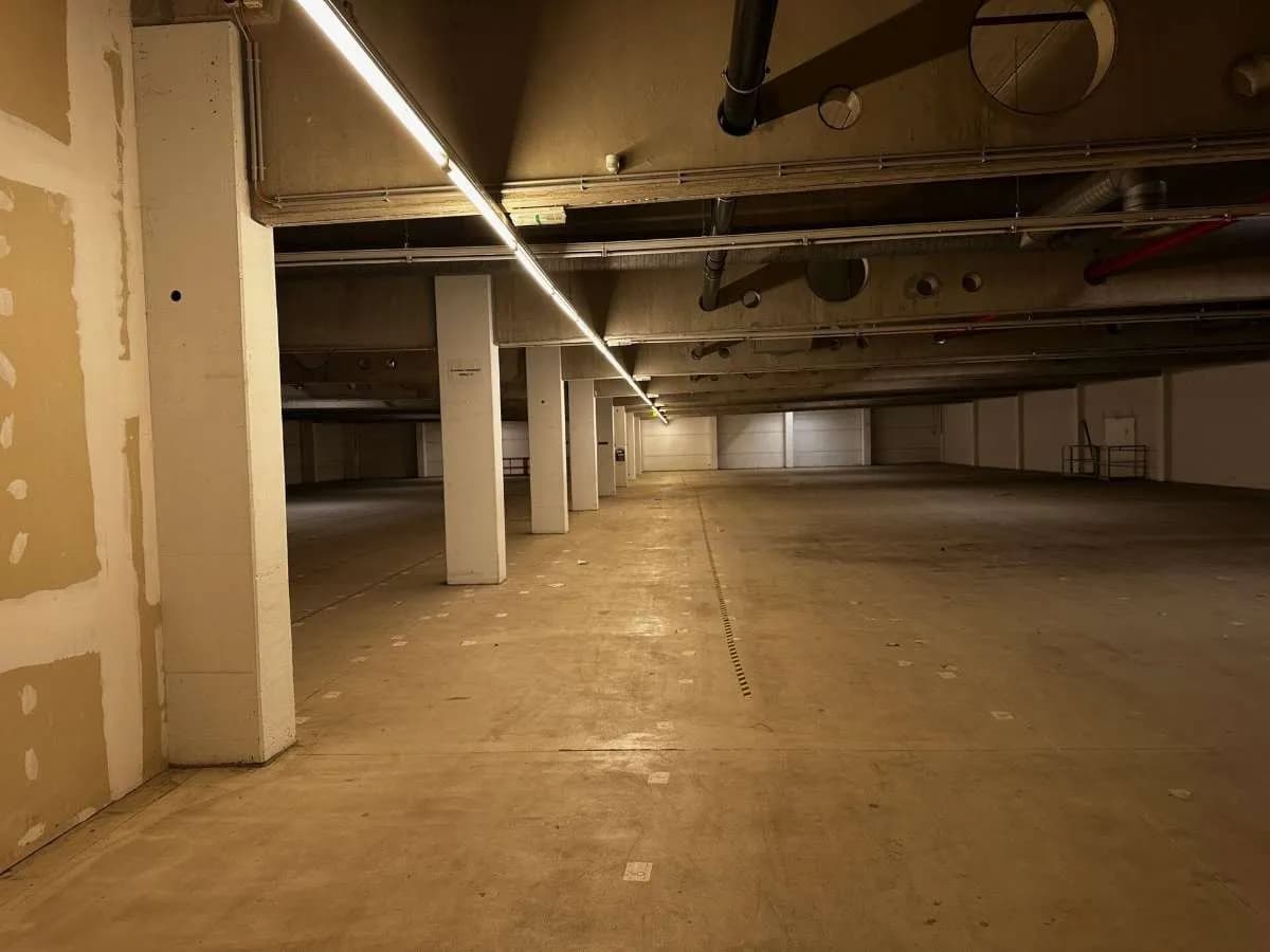 Gewerbeimmobilie mieten in Sankt Pölten Land – 7 400 m², € 4 – Bild 9 von 15