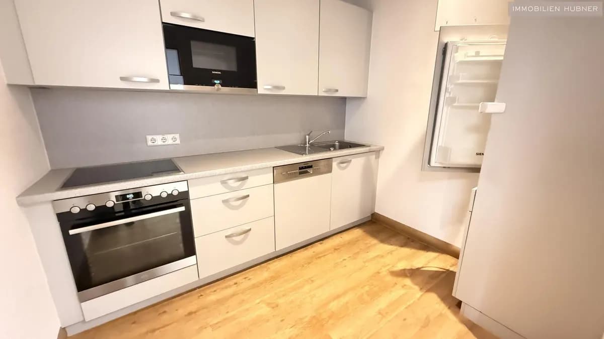 6-Zimmer-Gewerbeimmobilie mieten in Bruck an der Leitha – 223 m², € 2.886 – Bild 8 von 17