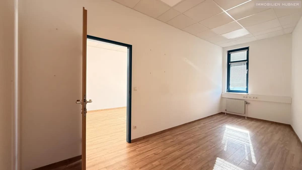 10-Zimmer-Gewerbeimmobilie mieten in Wien – 377 m², € 5.429 – Bild 12 von 26