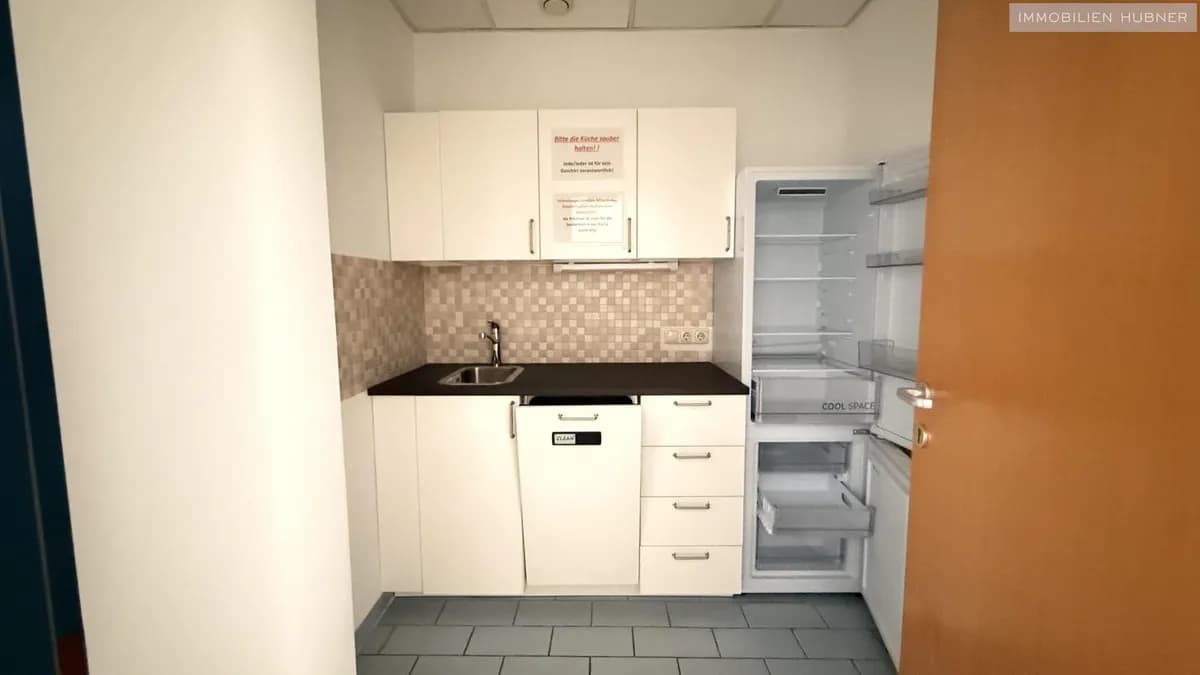 9-Zimmer-Gewerbeimmobilie mieten in Wien – 607 m², € 8.741 – Bild 17 von 29