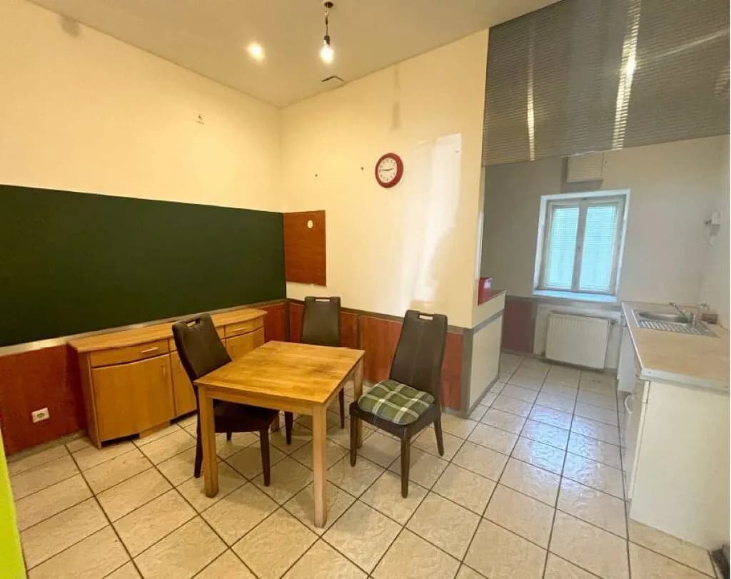 2-Zimmer-Gewerbeimmobilie mieten in Wien – 82 m², € 1.064 – Bild 5 von 7