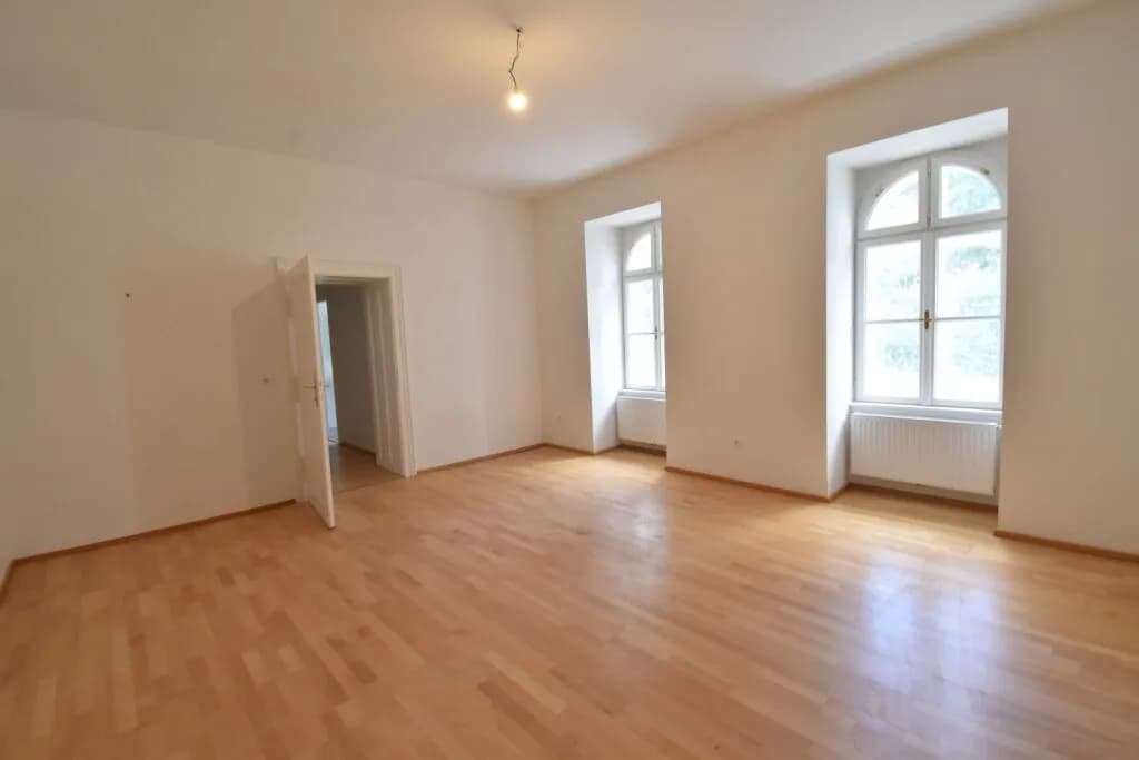 5-Zimmer-Gewerbeimmobilie mieten in Baden – 157 m², € 2.445 – Bild 7 von 11