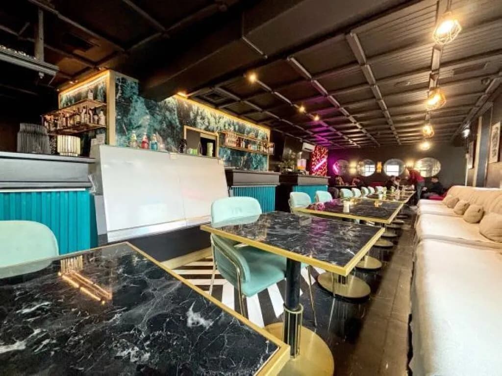 Gewerbeimmobilie mieten in Wien – 180 m², € 3.075 – Bild 2 von 11
