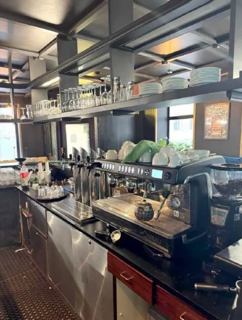 Gewerbeimmobilie mieten in Wien – 180 m², € 3.075 – Bild 7 von 11