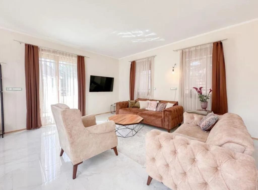 4-Zimmer-Haus kaufen in Gänserndorf – 167 m², € 650.000 – Bild 2 von 12