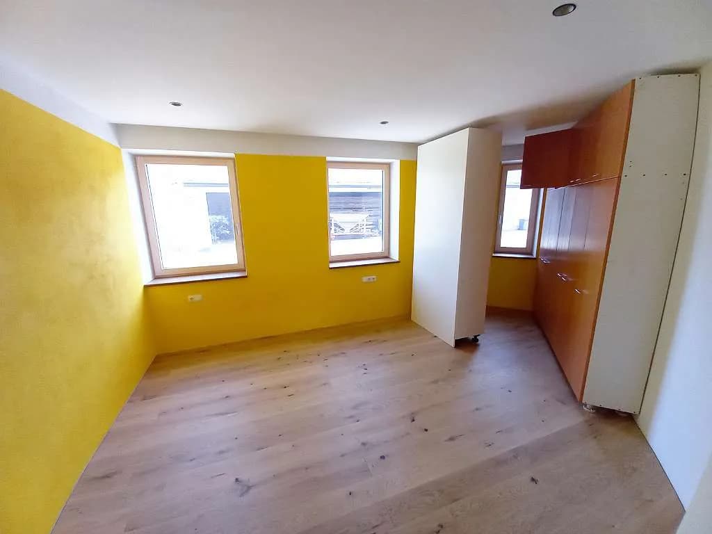 4-Zimmer-Wohnung mieten in Rohrbach – 150 m², € 1.040 – Bild 8 von 23