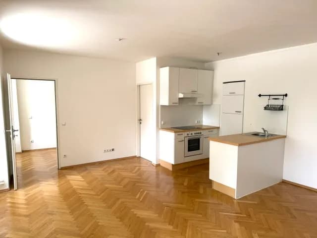 2-Zimmer-Wohnung mieten in Wels – 42 m², € 686