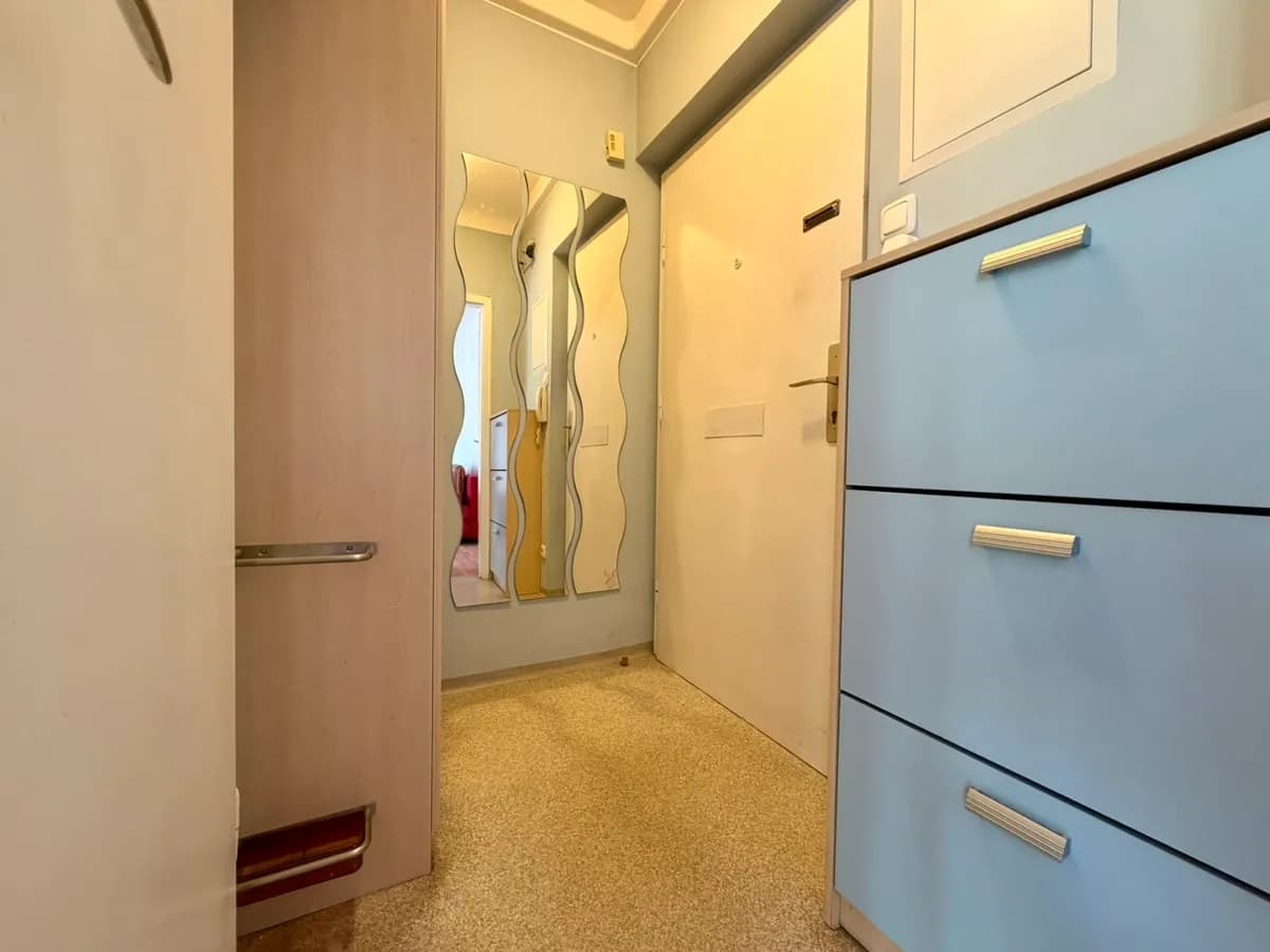 1-Zimmer-Wohnung mieten in Linz – 32 m², € 600 – Bild 2 von 6