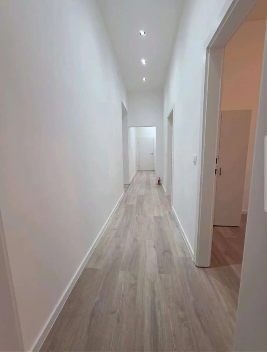 6-Zimmer-Wohnung mieten in Wien – 100 m², € 699 – Bild 6 von 7