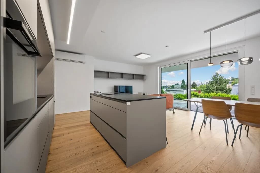 4-Zimmer-Wohnung mieten in Wien – 106,07 m², € 3.855