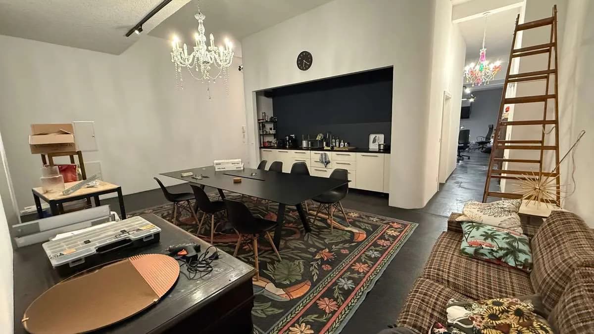 1-Zimmer-Gewerbeimmobilie mieten in Wien – 189 m², € 350