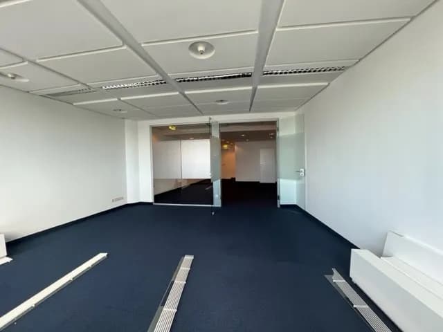 Gewerbeimmobilie mieten in Wien – 335 m², € 13 – Bild 2 von 10