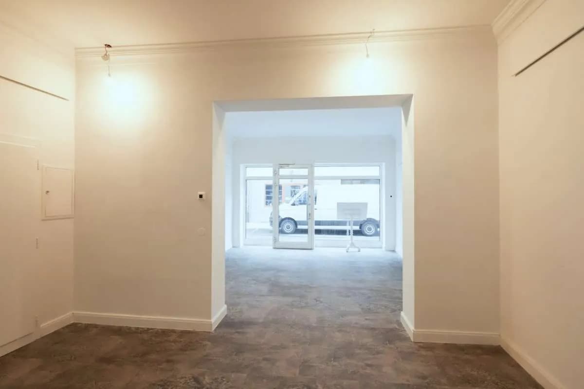 Gewerbeimmobilie mieten in Wiener Neustadt – 43 m², € 625 – Bild 7 von 9