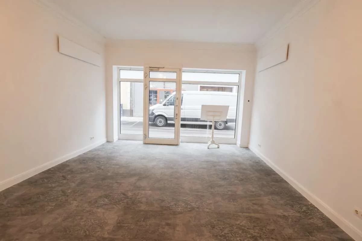 Gewerbeimmobilie mieten in Wiener Neustadt – 43 m², € 625 – Bild 8 von 9