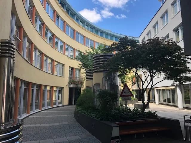 5-Zimmer-Gewerbeimmobilie mieten in Wien – 265 m², € 4.299 – Bild 13 von 15