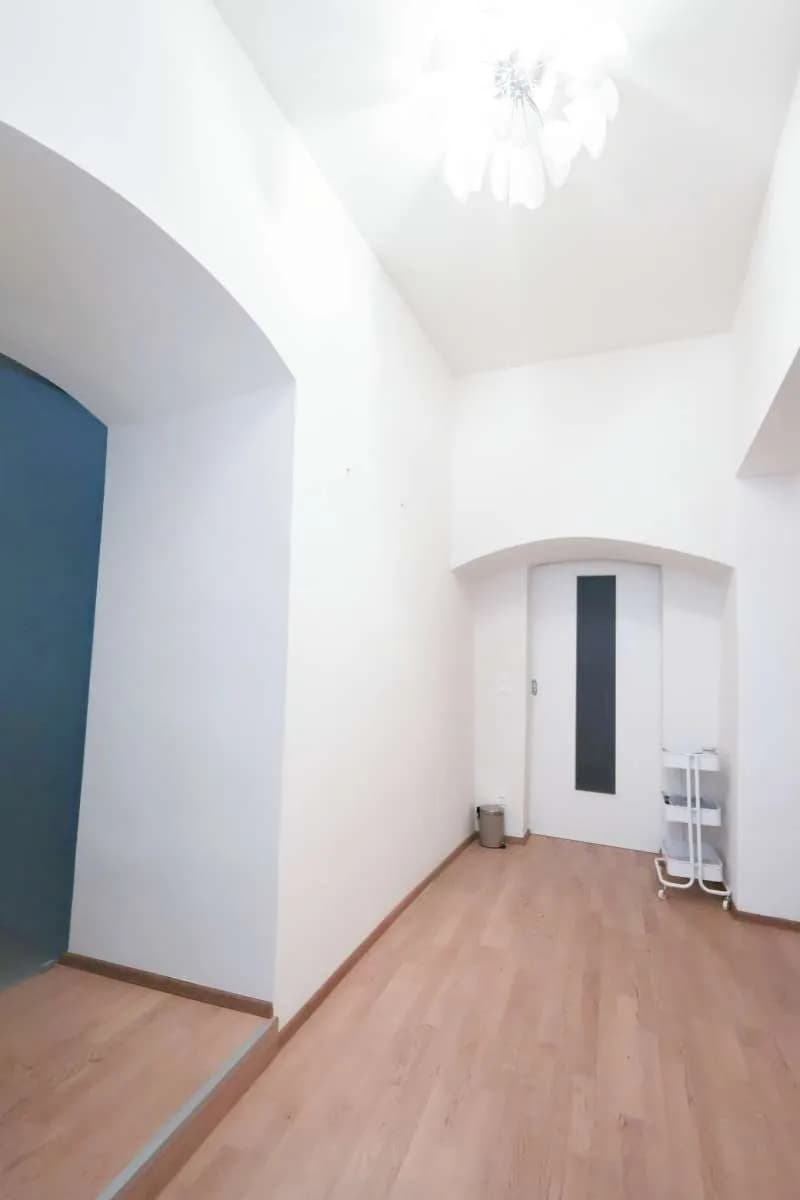 Gewerbeimmobilie mieten in Wiener Neustadt – 36 m², € 487 – Bild 3 von 12