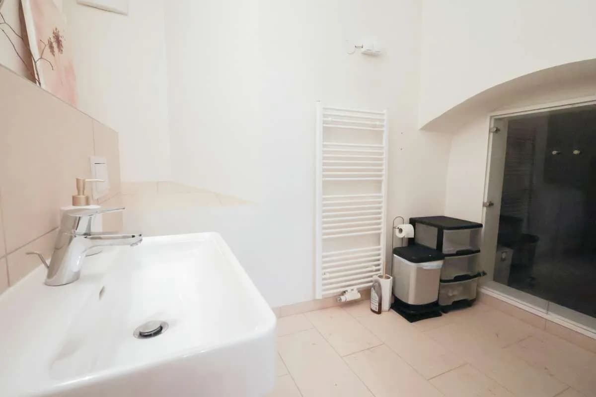 Gewerbeimmobilie mieten in Wiener Neustadt – 36 m², € 487 – Bild 6 von 12