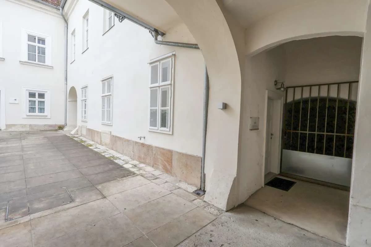 Gewerbeimmobilie mieten in Wiener Neustadt – 36 m², € 487 – Bild 11 von 12