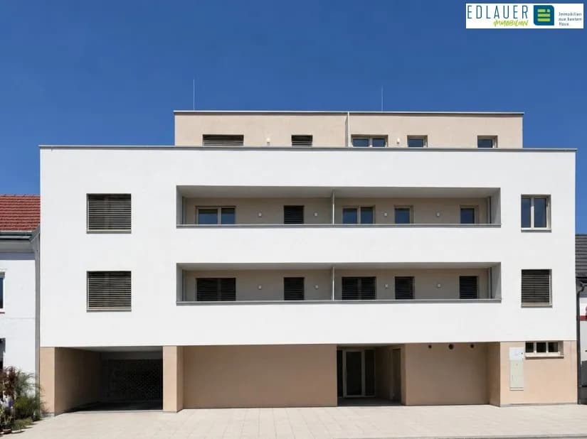 3-Zimmer-Wohnung mieten in Baden – 98,46 m², € 1.495
