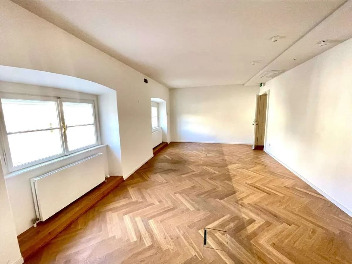 13-Zimmer-Gewerbeimmobilie mieten in Wien – 1 039 m², € 28.565 – Bild 8 von 16