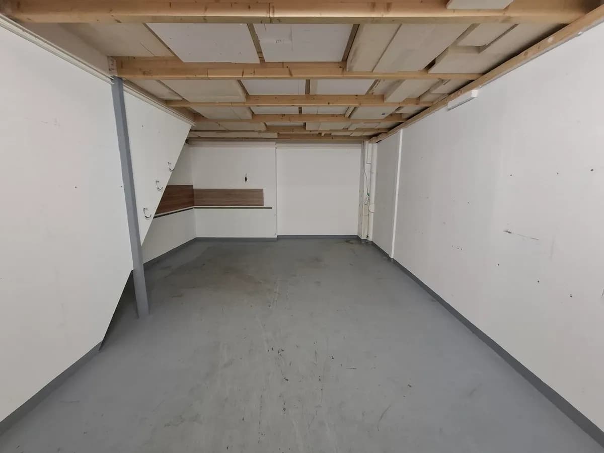 Gewerbeimmobilie mieten in Wien – 41 m², € 642 – Bild 2 von 6