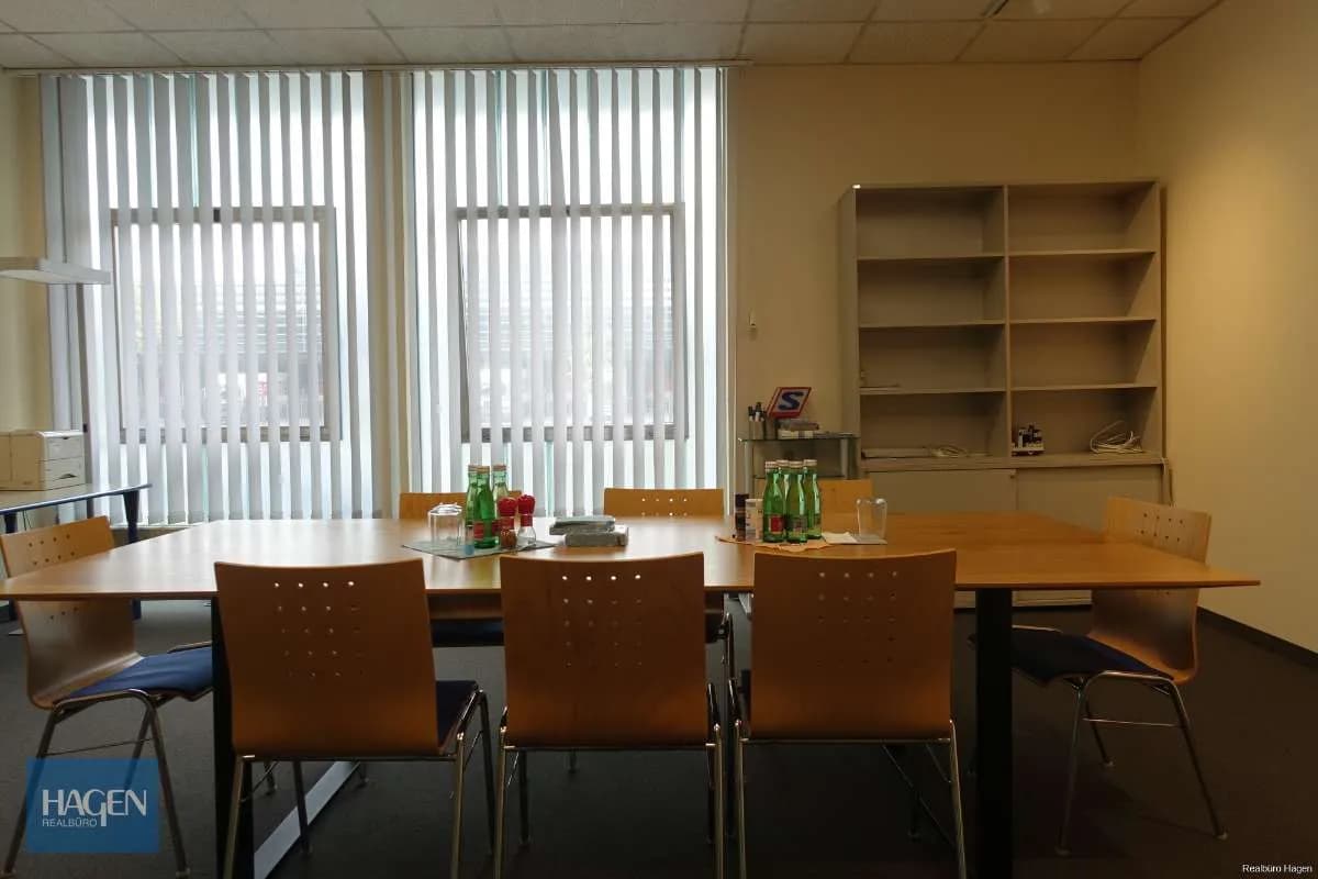 Gewerbeimmobilie mieten in Dornbirn – 928 m², € 9.744 – Bild 3 von 18