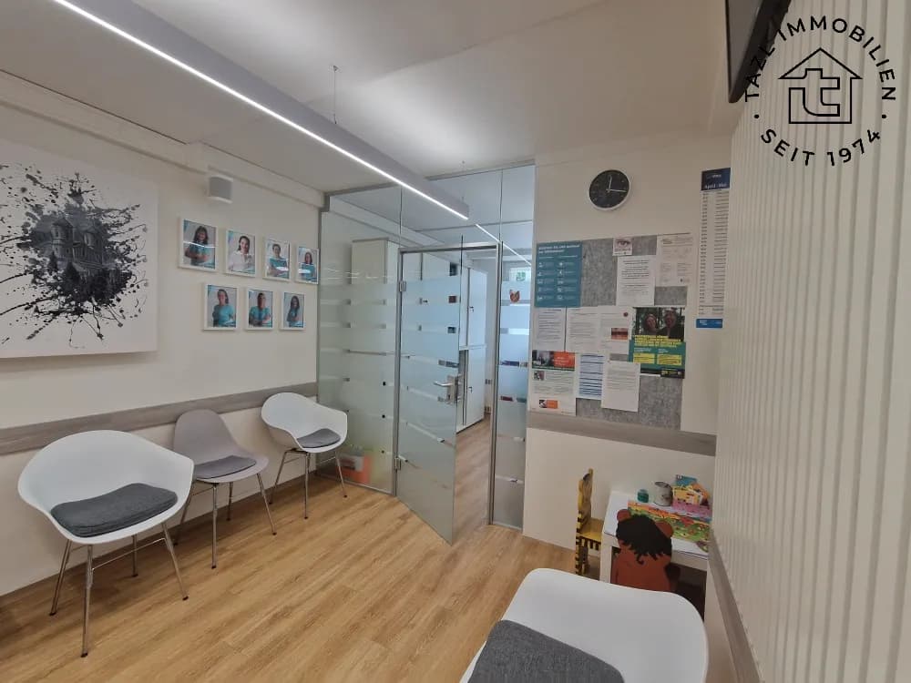 7-Zimmer-Gewerbeimmobilie mieten in Weiz – 209 m², € 2.954 – Bild 8 von 11