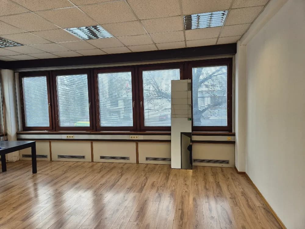 Gewerbeimmobilie mieten in Wien – 32 m², € 441 – Bild 2 von 4