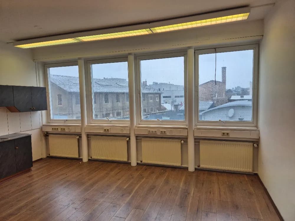 Gewerbeimmobilie mieten in Wien – 29 m², € 383