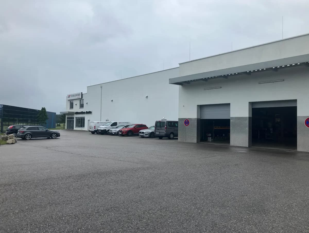 Gewerbeimmobilie kaufen in Freistadt – 1 297 m² – Bild 2 von 13