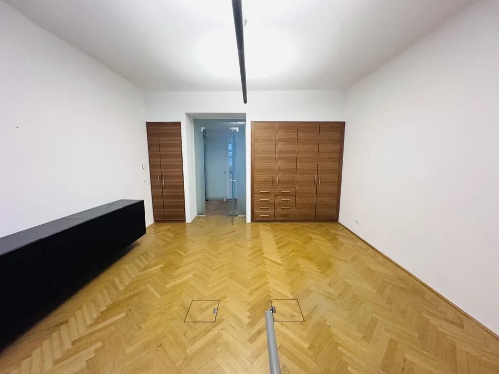 7-Zimmer-Gewerbeimmobilie mieten in Wien – 231 m², € 3.996 – Bild 6 von 20