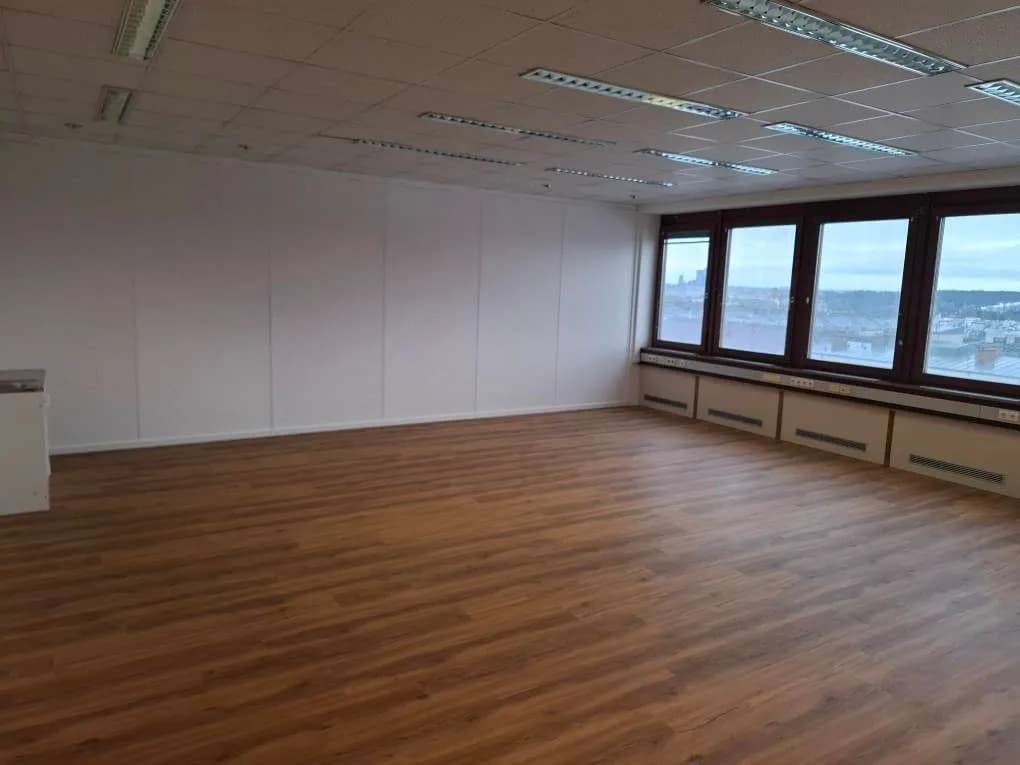 1-Zimmer-Gewerbeimmobilie mieten in Wien – 56 m², € 740