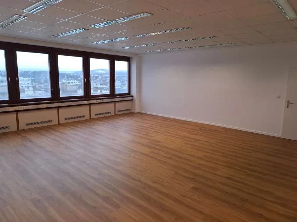 1-Zimmer-Gewerbeimmobilie mieten in Wien – 56 m², € 740 – Bild 2 von 3