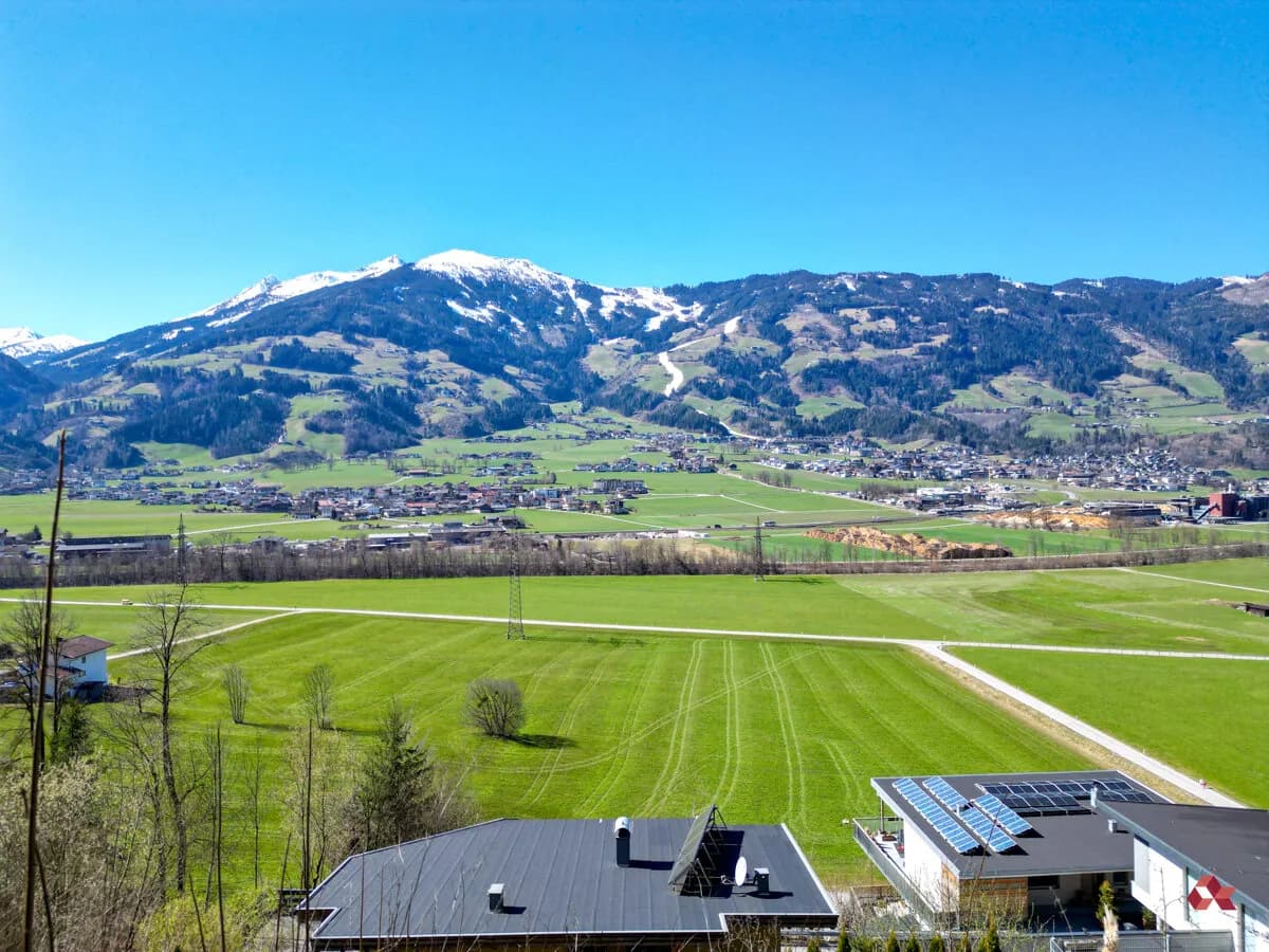 Grundstück kaufen in Schwaz – 512 m², € 435.200