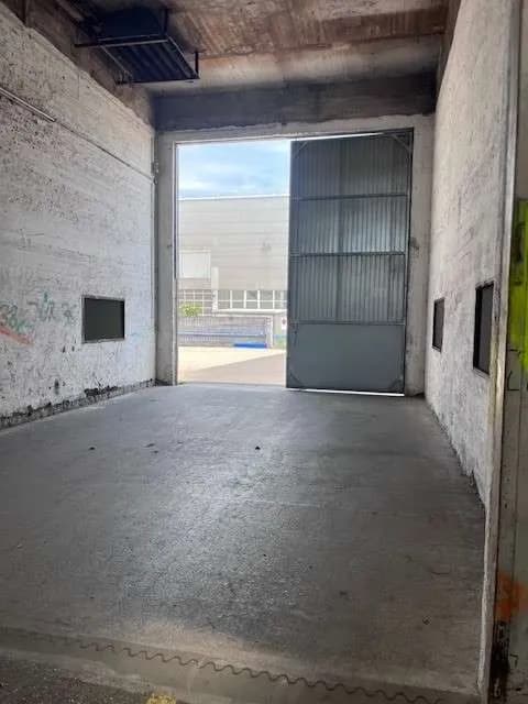 Gewerbeimmobilie mieten in Linz – 1 618 m², € 11.359 – Bild 11 von 14