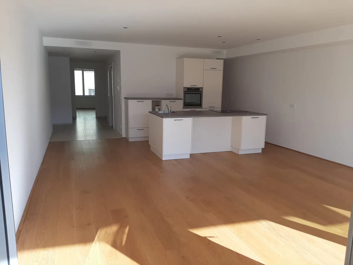 3-Zimmer-Wohnung mieten in Linz – 94 m², € 1.466
