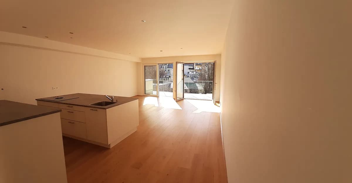 3-Zimmer-Wohnung mieten in Linz – 94 m², € 1.466 – Bild 2 von 4