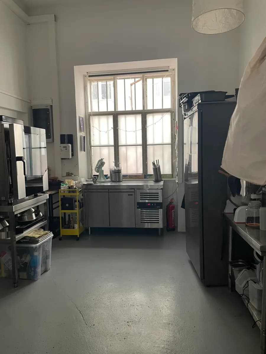 2-Zimmer-Gewerbeimmobilie mieten in Wien – 40 m², € 1.715 – Bild 18 von 27