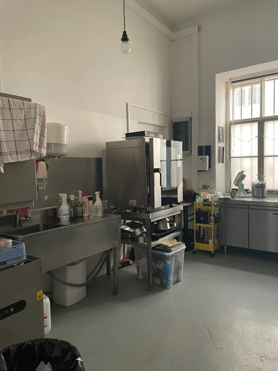 2-Zimmer-Gewerbeimmobilie mieten in Wien – 40 m², € 1.715 – Bild 20 von 27