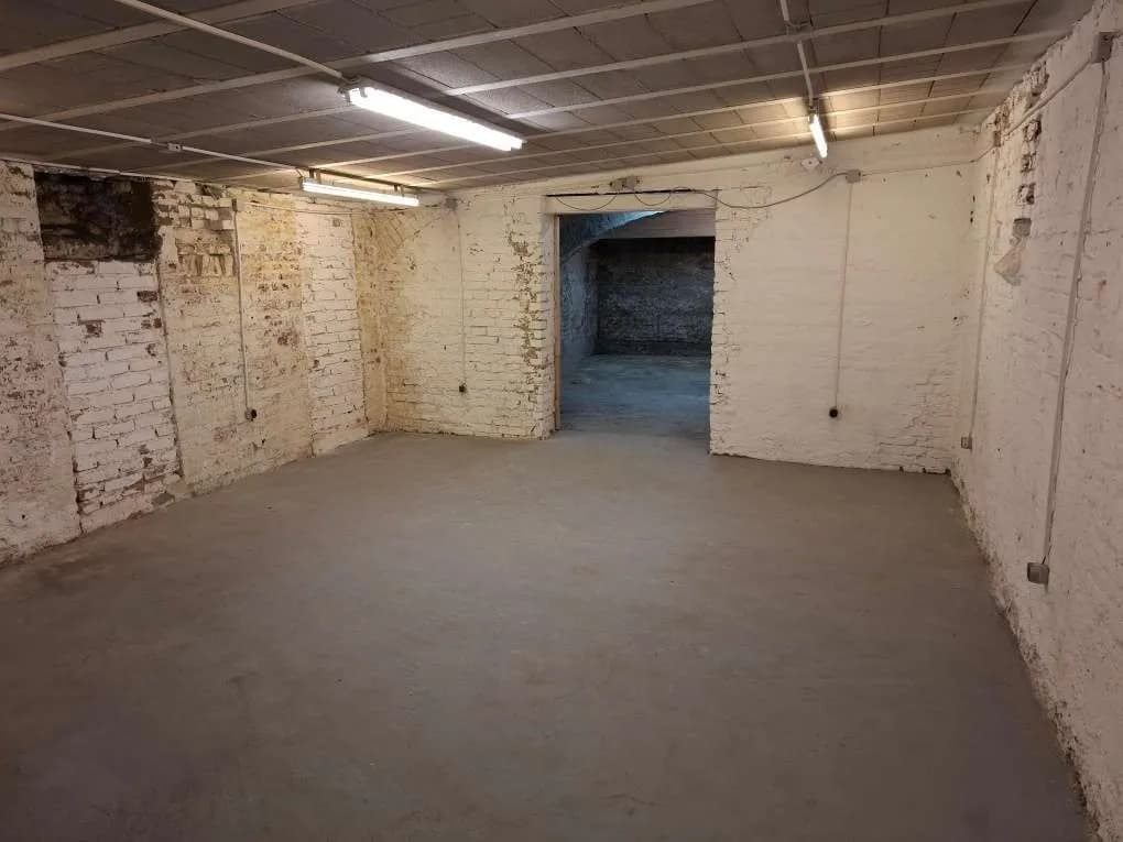 Gewerbeimmobilie mieten in Wien – 92 m², € 365 – Bild 2 von 6