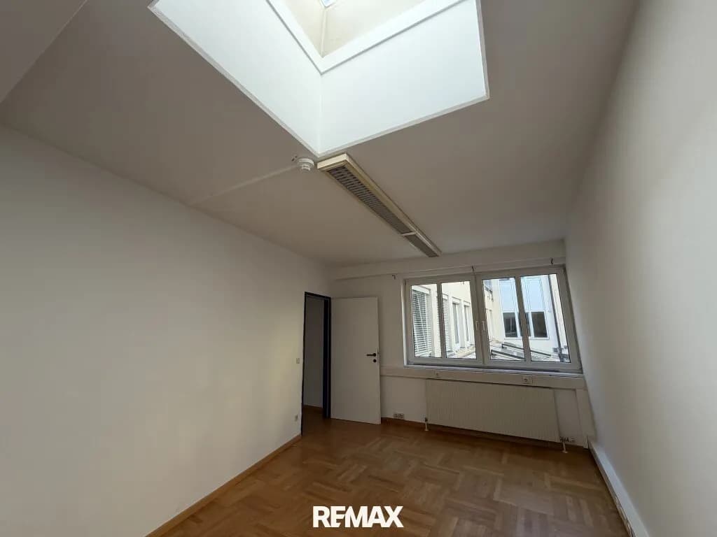 8-Zimmer-Gewerbeimmobilie mieten in Klagenfurt – 151 m², € 1.914 – Bild 13 von 26