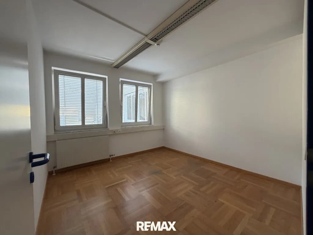 8-Zimmer-Gewerbeimmobilie mieten in Klagenfurt – 151 m², € 1.914 – Bild 15 von 26